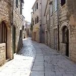 Mediteran Apartman *